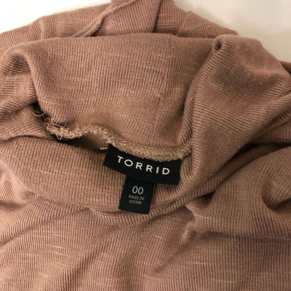 Torrid  Lot /Bundle size 00  Super Soft Stretchy Shirts - Picture 4 of 13